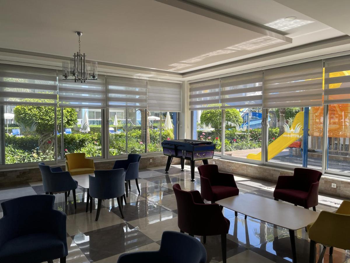 אלאניה Sa Apartments! 300M To The Beach מראה חיצוני תמונה