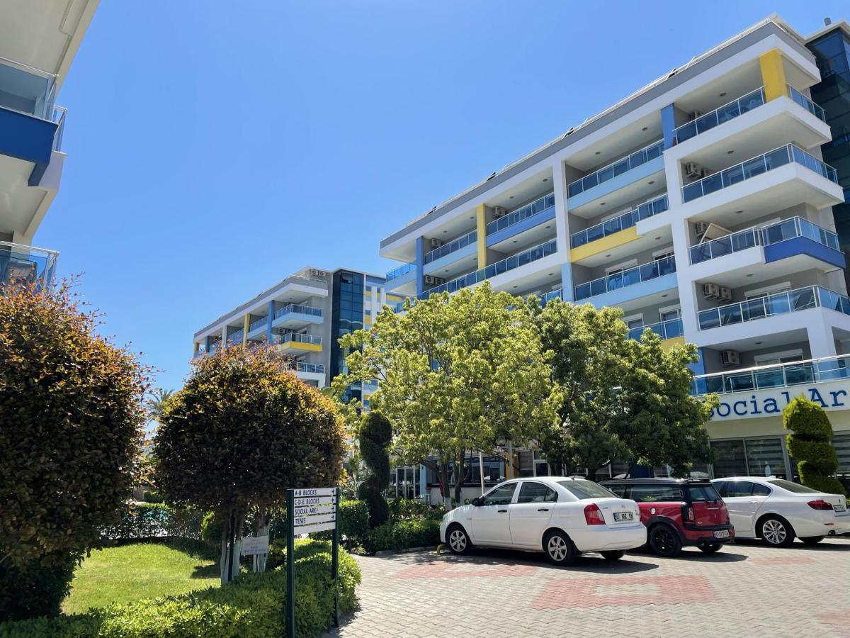 אלאניה Sa Apartments! 300M To The Beach מראה חיצוני תמונה