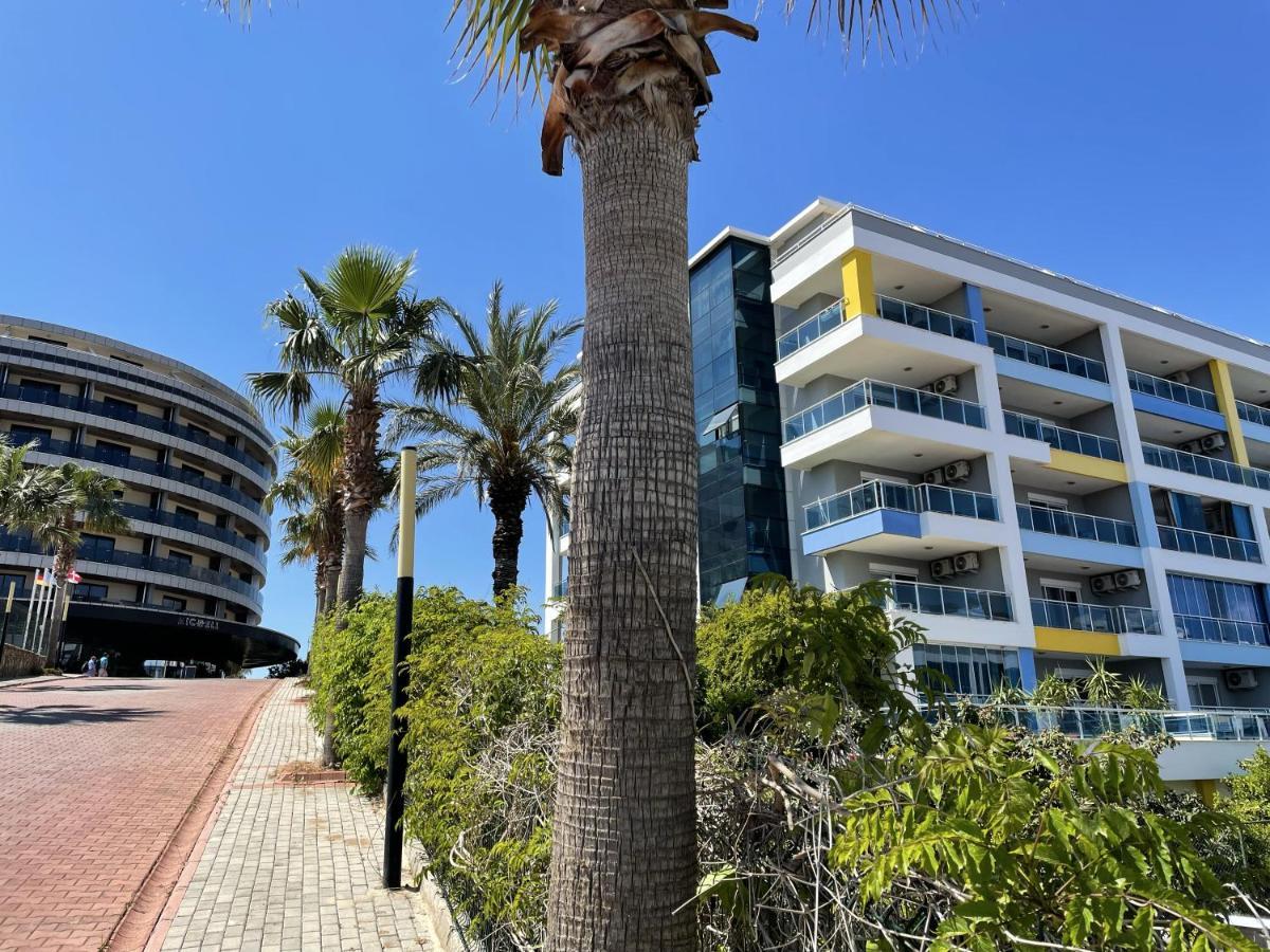 אלאניה Sa Apartments! 300M To The Beach מראה חיצוני תמונה